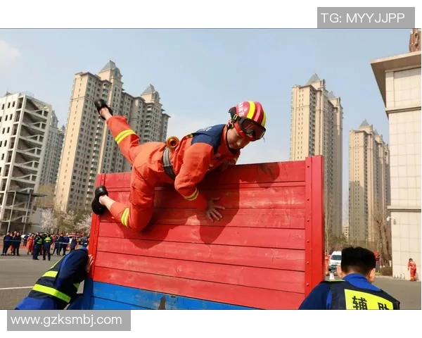 实时新闻攀岩深度探索揭秘上海攀岩队的训练与战术策略